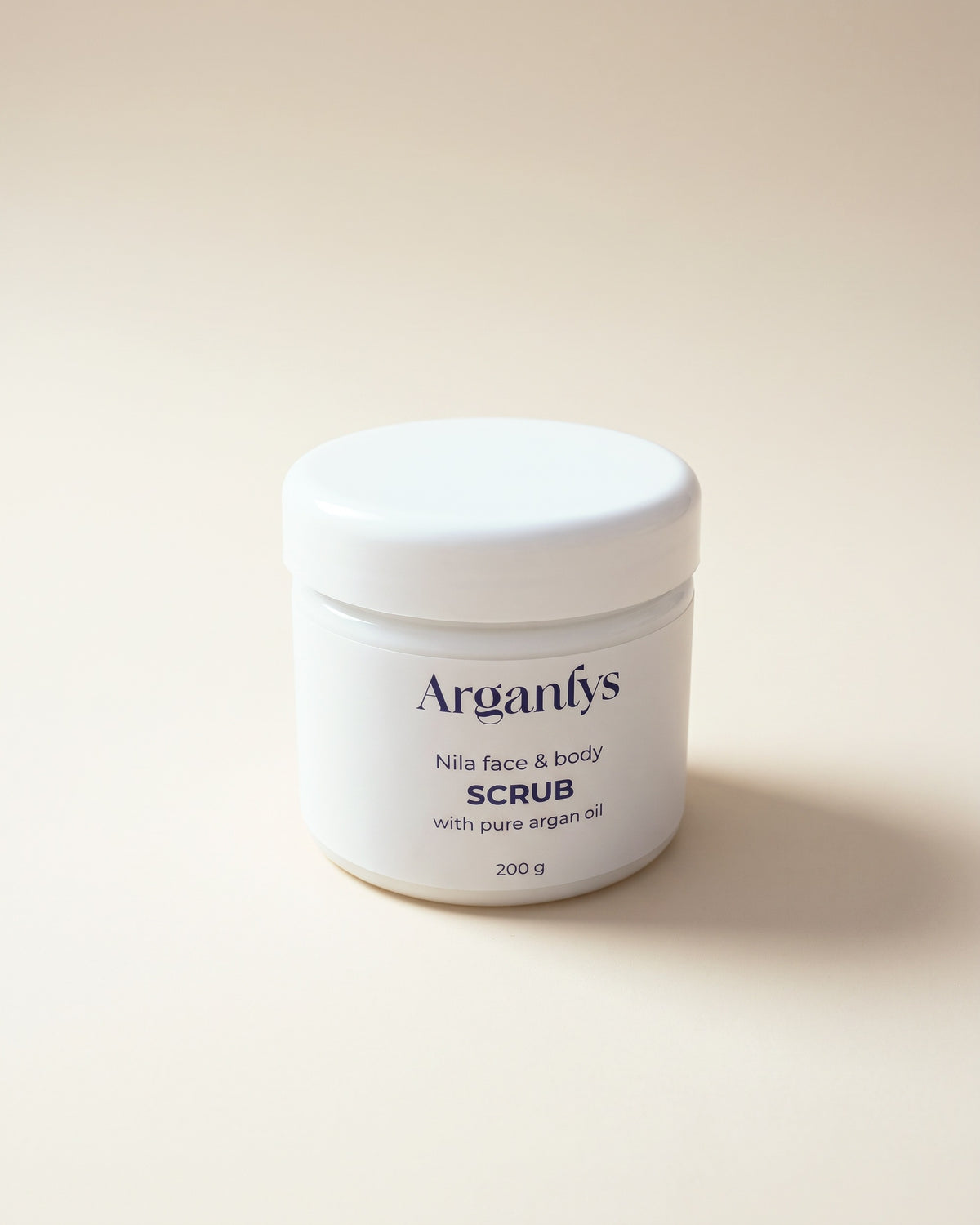 NILA & ARGAN BRIGHTENING SCRUB – studio shot